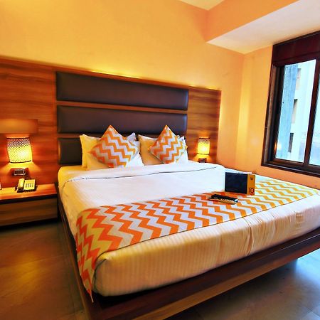Hotel Crawford Inn Bombay Exterior foto